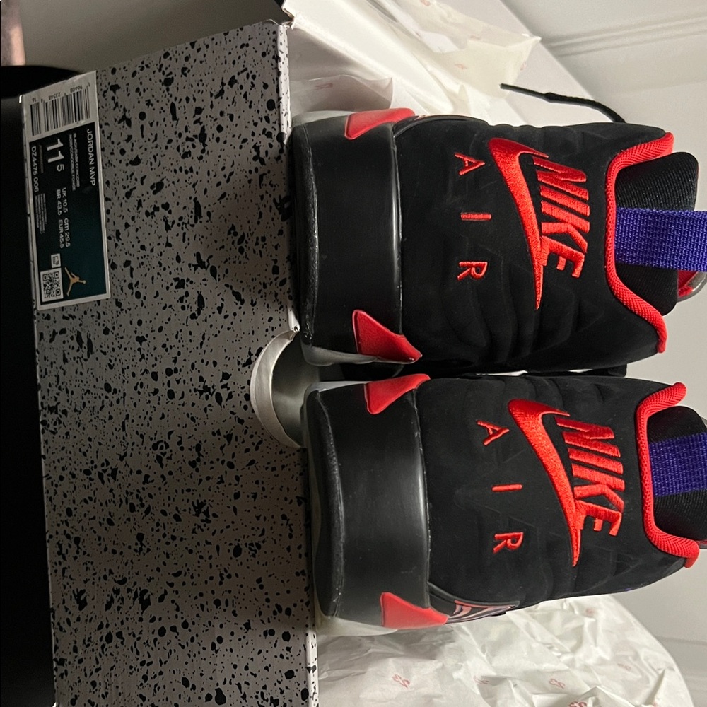 Jordan Athletic Shoes Black and Red